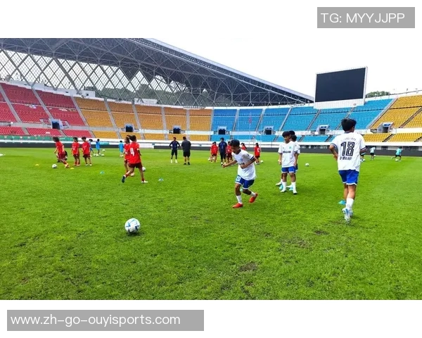 从街头到球场 没有上过足球学校的传奇球星如何崭露头角